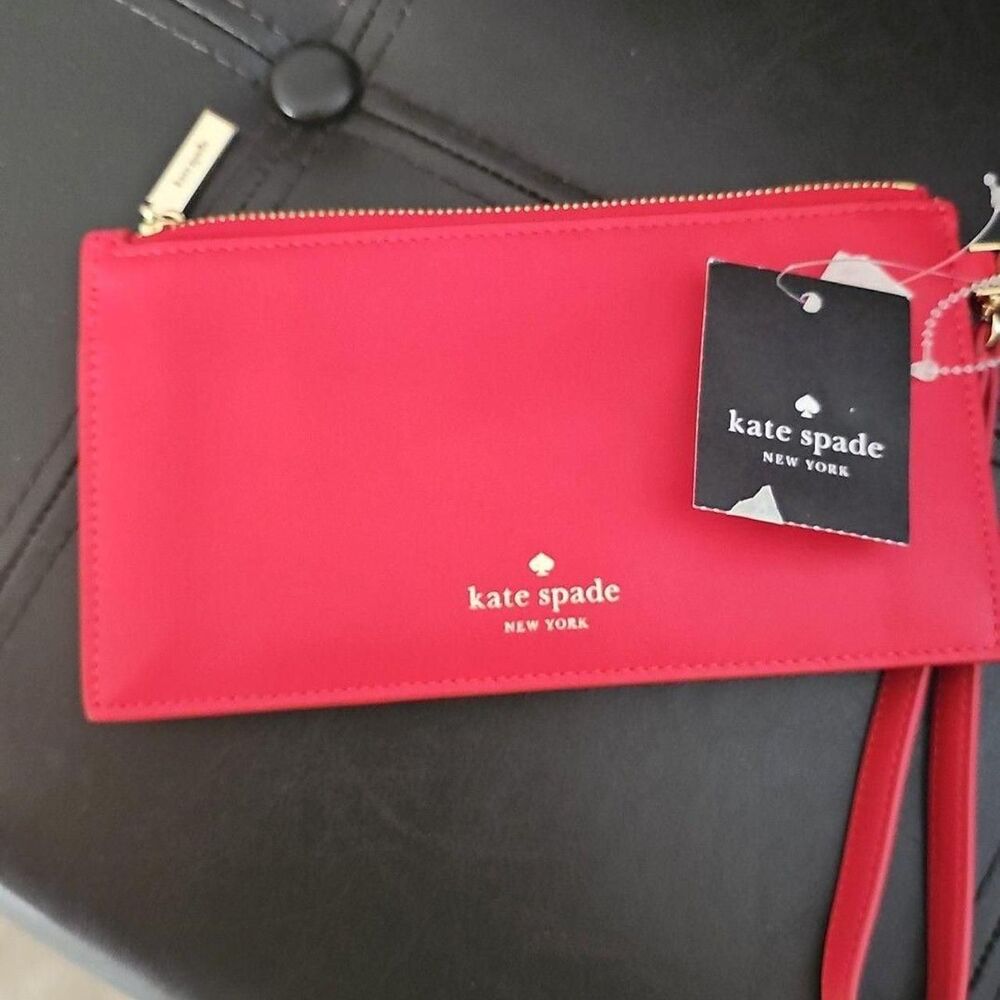 Kate Spade Yours Truly Envelope Wristlet Cherry Red Leather KN781 - Picture 4 of 8